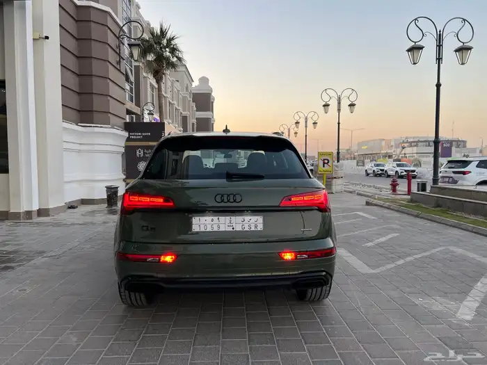 AUDI Q5 2023 S line سماكو بلاك اديشن 20