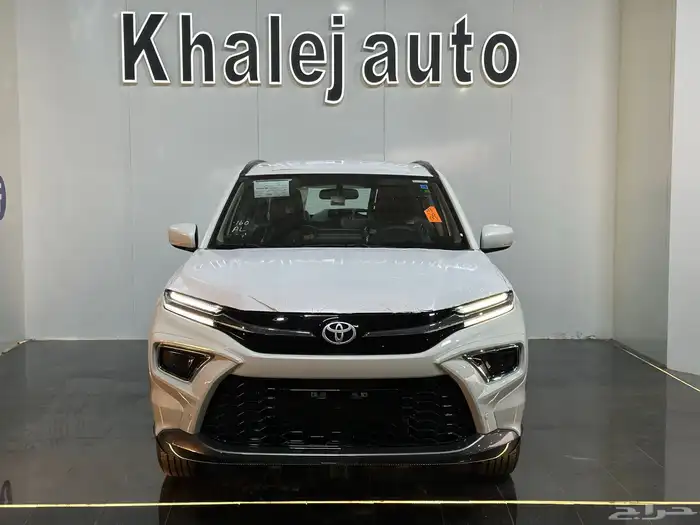 تويوتا اوربان كروز استاندر 2026 4