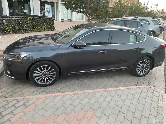 كيا كادينزا 2019 ممشى 82 للبيع 2