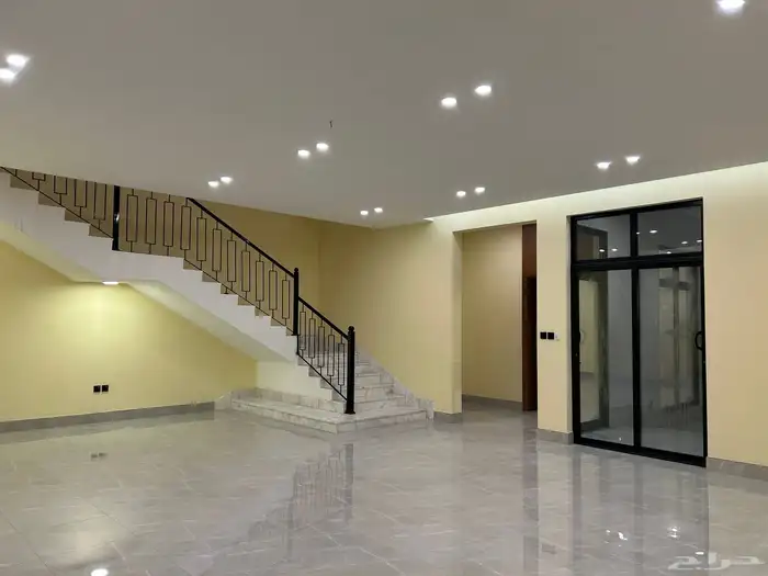 للبيع فيلا مكيفة بالكامل بحي المنار بالدمام بتنفيذ خاص جدا 10