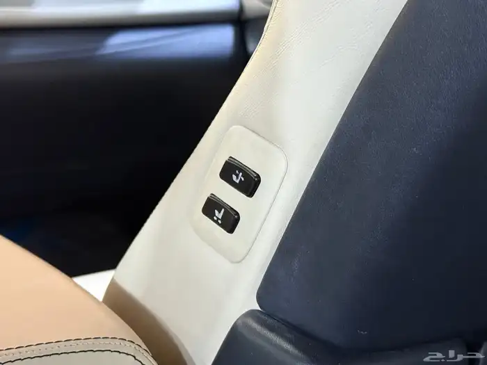 لكزس - LS460 - F sport - 2013 ( بحالة ممتازه ) 19