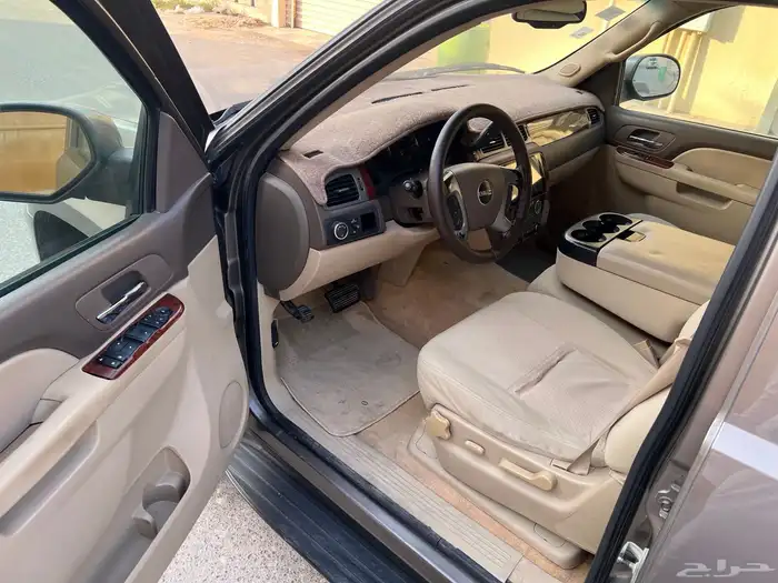 يوكن 2011 قصير بدون دبل بيع او بدل 8