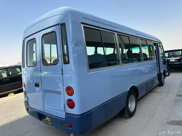 ميتسوبيشي باص روزا موديل 2015 ديزل 30 راكب 8