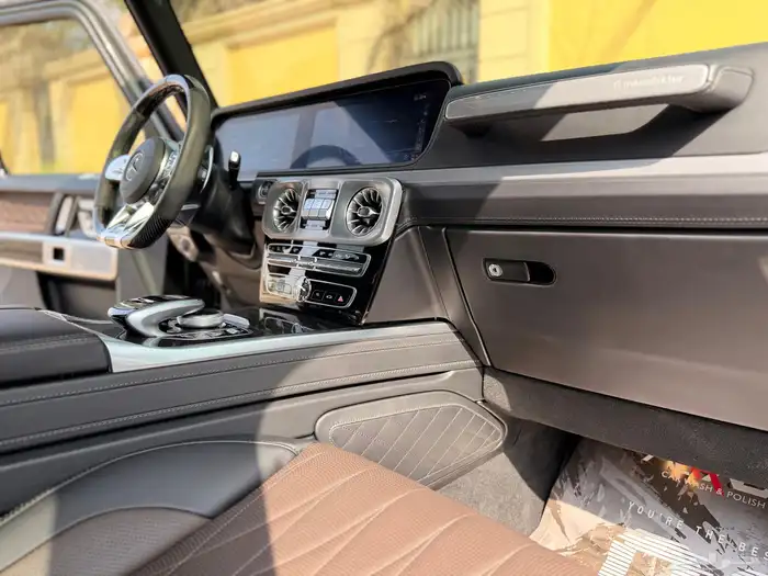 للبيع مرسيدس G63 MANUFAKTUR 2021 36