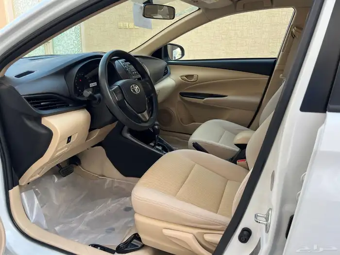 تويوتا يارس 2021 شبه جديد 8