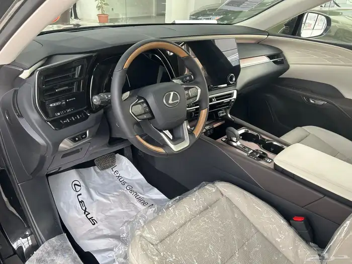 لكزس RX350 BH وارد عبداللطيف جميل 2025 5