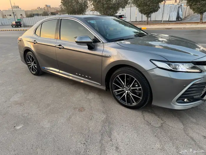 كامري 2022 هايبرد GLE فل كامل 0