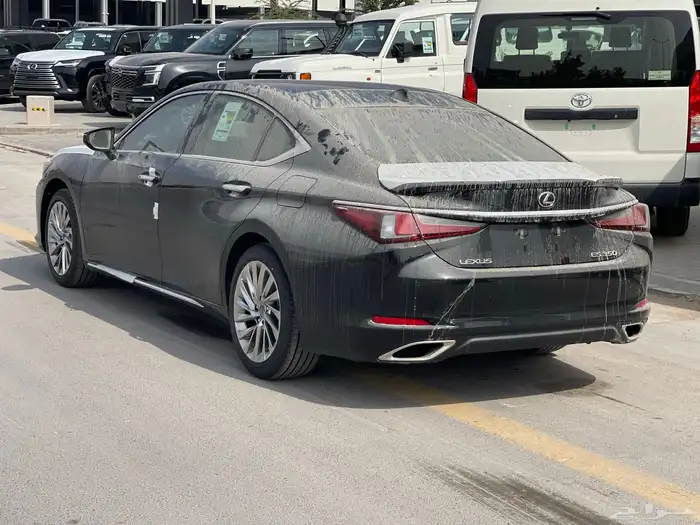 لكزس ES 350. بريمي 2025. CC بالكاش وألاقصاد 5