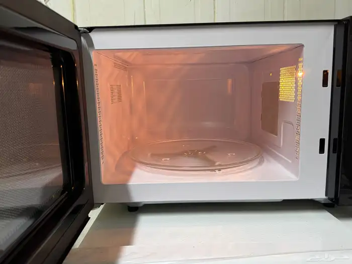 ميكرويف هيتاشي 23 لتر 8