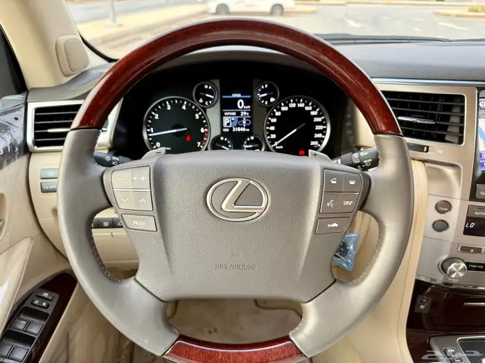 جيب لكزس 2013 DD مخزن شبة جديد 21