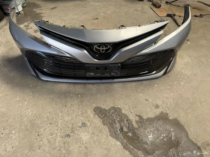 صدام كامري مع الشبك موديل 2019 خالي من العيوب 0