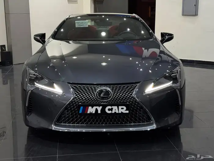 لكزس LC500 موديل 2023 شبه جديد ماشي 700 كيلو فقط 4