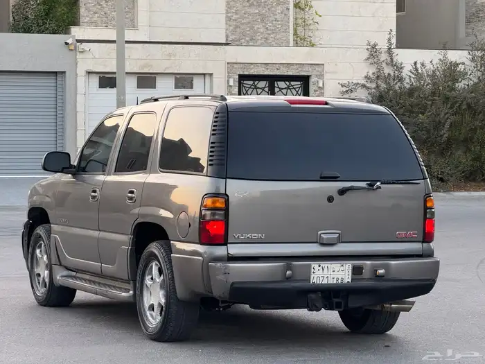 يوكن دينالي 2005 5