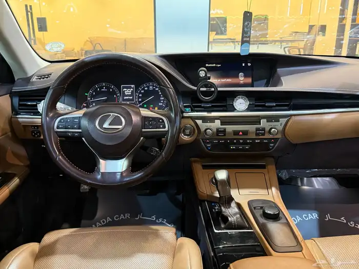 لكزس - ES350 CC - 2018 - ممشى قليل ( بحالة ممتازه ) 5