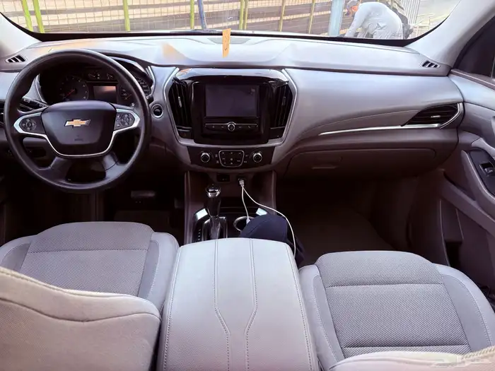 شيفروليه ترافيرس 4