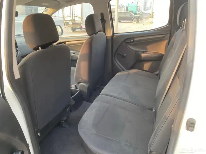 للبيع ايسوزو 2022 8