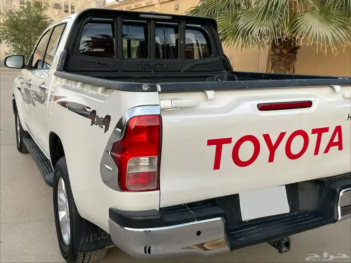 تويوتا هايلوكس SRS 2016 سعودي 26