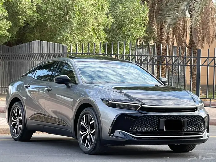 تويوتا-كراون2023(ممشي26الف)بريميوم 1