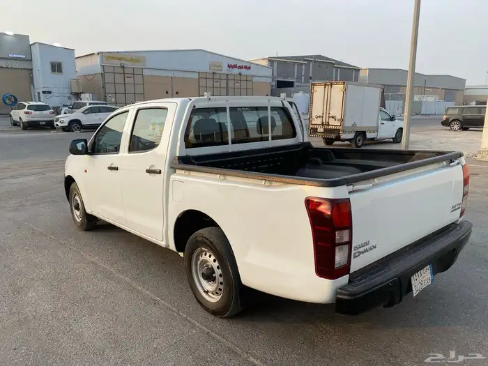 للبيع ايسوزو 2022 4