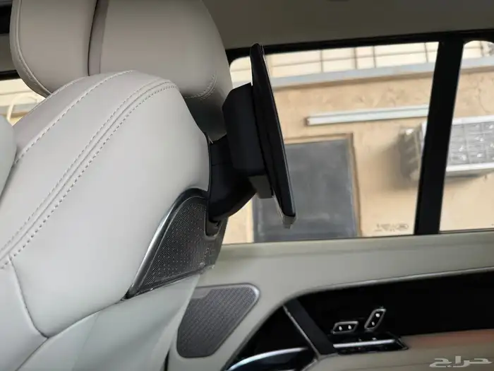 شاشات رانج روفر كوبي وكاله 0