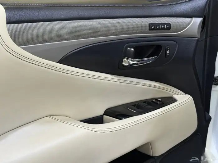 لكزس - LS460 - F sport - 2013 ( بحالة ممتازه ) 15