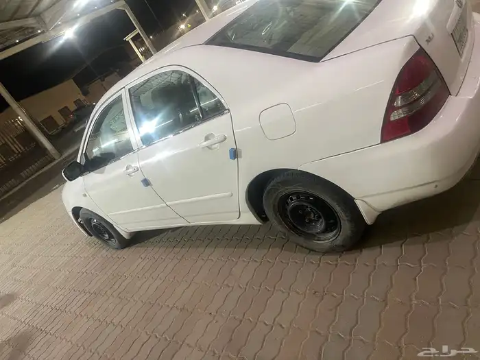 تويوتا كورولا موديل 2004 قير عادي 3