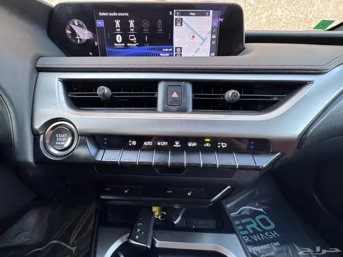 لكزس UX 2021 F SPORTS 22