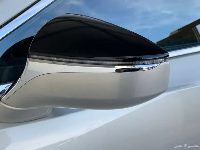 لكزس بحالة الوكالة 17