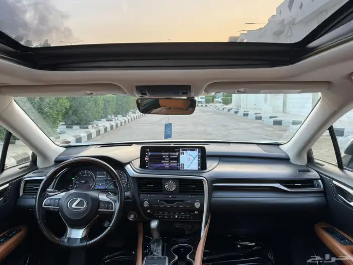لكزس RX350-2020 فل كامل 14