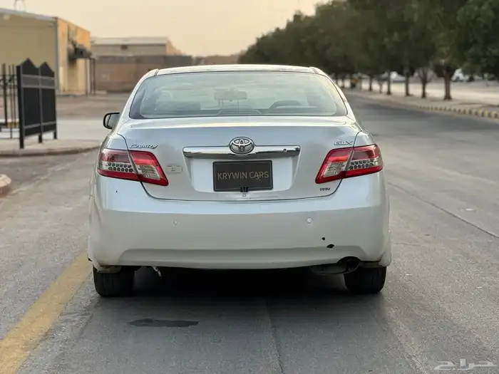 تويوتا كامري 2010 10