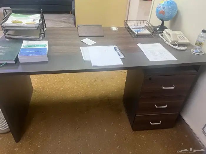 اثاث مكتبي 2