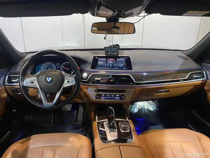بي أم دبليو 2018 730Li(عداد قليل ) بحالة ممتازة 11