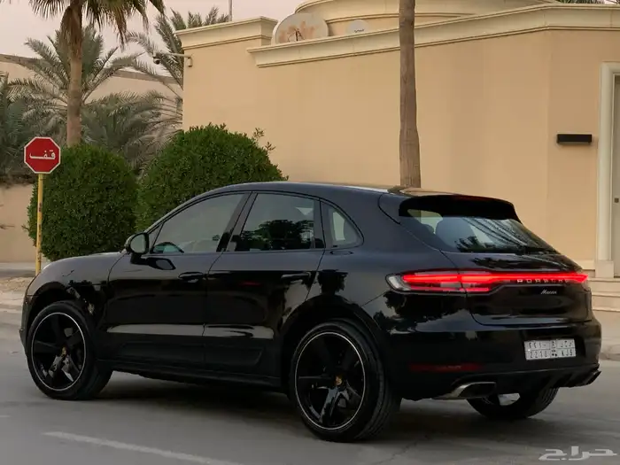 بورش ماكان موديل 2020 بحالة الوكاله 17