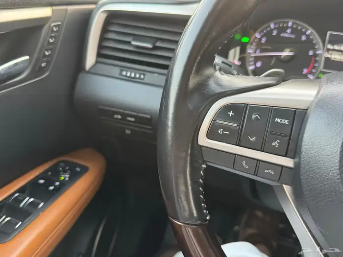 لكزس RX350-2020 فل كامل 23