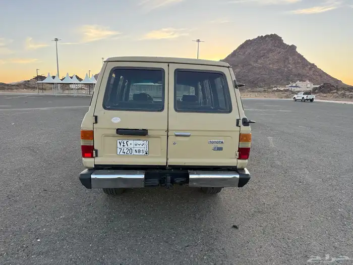 صالون 85 مجدد ومفحوص وعلي الشرط 7