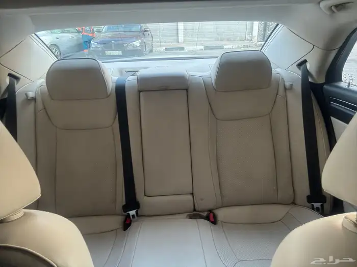 كرايسلر 300 سي 2015 7