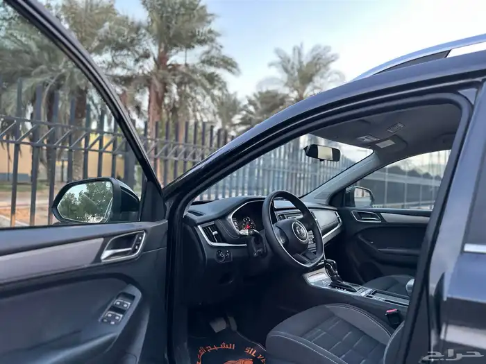 أم جي RX5 MG موديل 2022 سعودي تماتيك 21