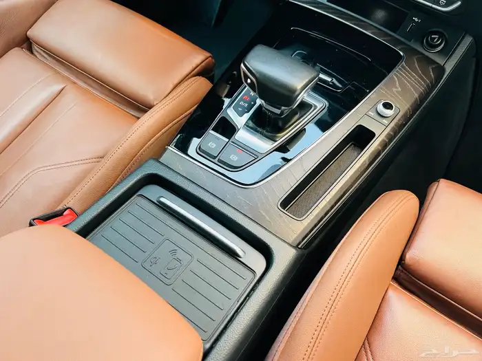 AUDI Q5 2023 S line سماكو بلاك اديشن 53