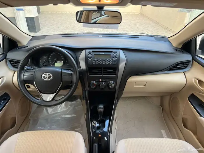 تويوتا يارس 2021 شبه جديد 18