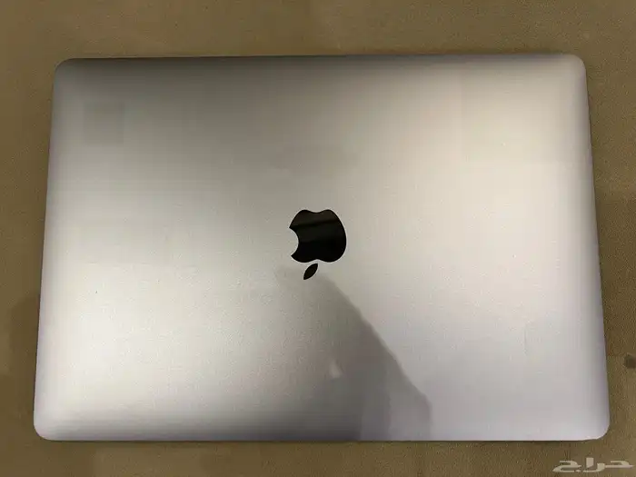 MacBook Air (M1  2020) 4