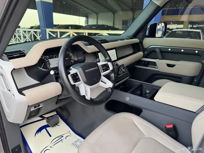 لاند روفر ديفندر 2023 ناغي 110 على الضمان 5