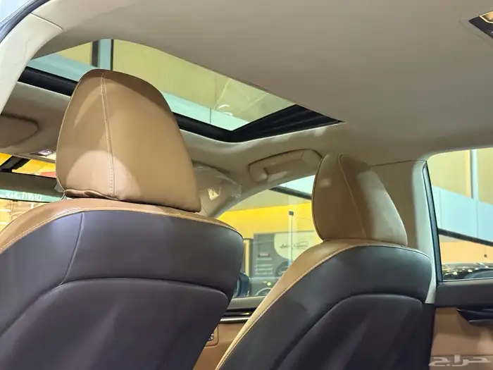 لكزس - ES350 CC - 2018 - ممشى قليل ( بحالة ممتازه ) 14