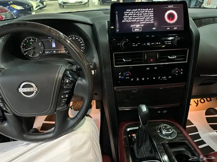 نيسان باترول بلاتينيوم موديل 2024 فل كامل 8 سلندر 6