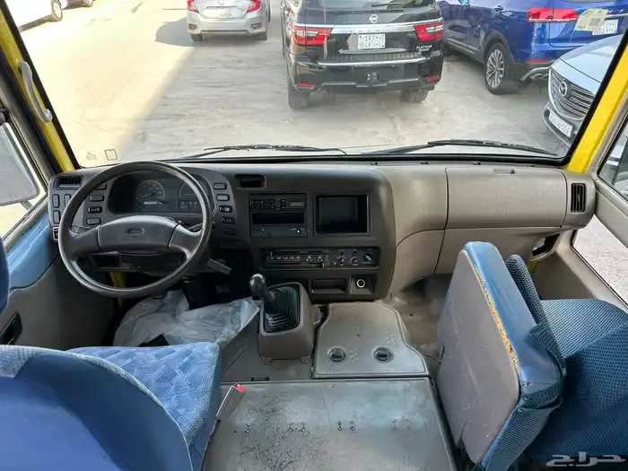 ميتسوبيشي باص روزا موديل 2015 ديزل 30 راكب 3