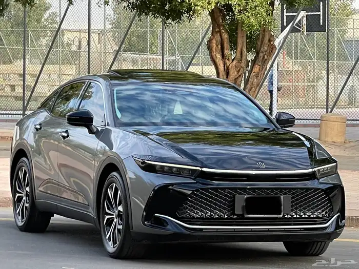 تويوتا-كراون2023(ممشي26الف)بريميوم 2