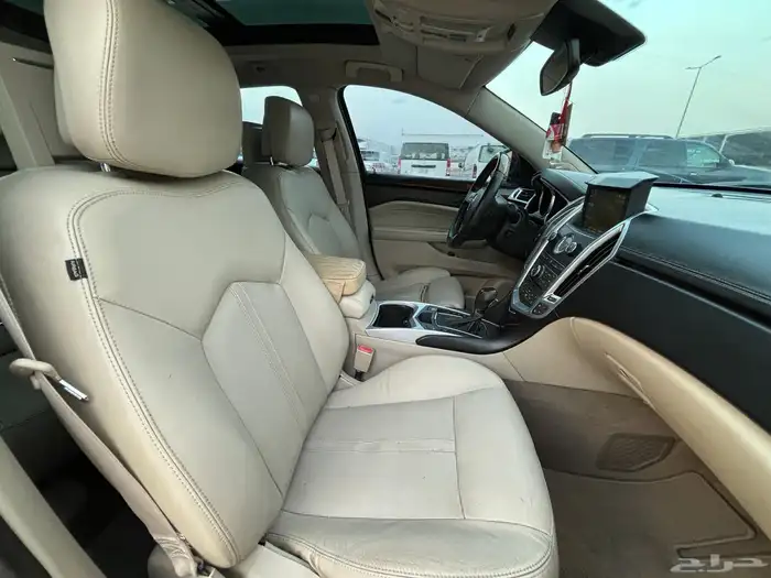 كاديلاك SRX 2010 فل كامل فتحه بانوراما 19