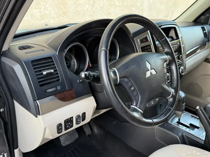 باجيرو 2020 GLS 20