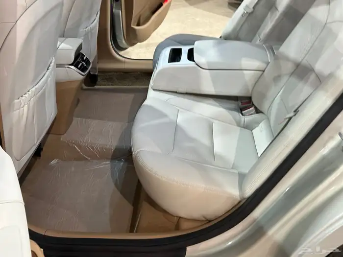 ازيرا سمارت 2022 سعودي عداد قليل بحالة الوكالة 24