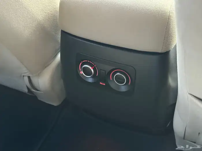 ميتسوبيشي باجيرو 2022 GLS 29