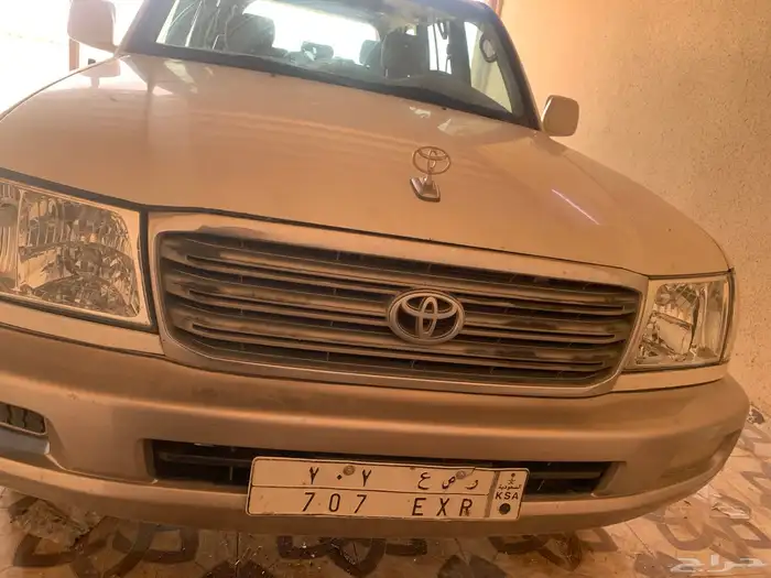 جيب لاند كلوزر المديل 2003 2